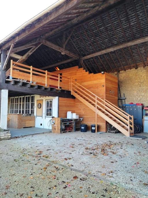 Appartement Le Saint Maur Neuville-du-Poitou Esterno foto
